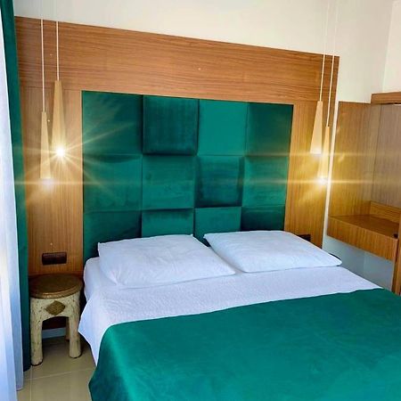 Appartamento Golden View Przy Samym Morzu Plazy Primorsko Esterno foto