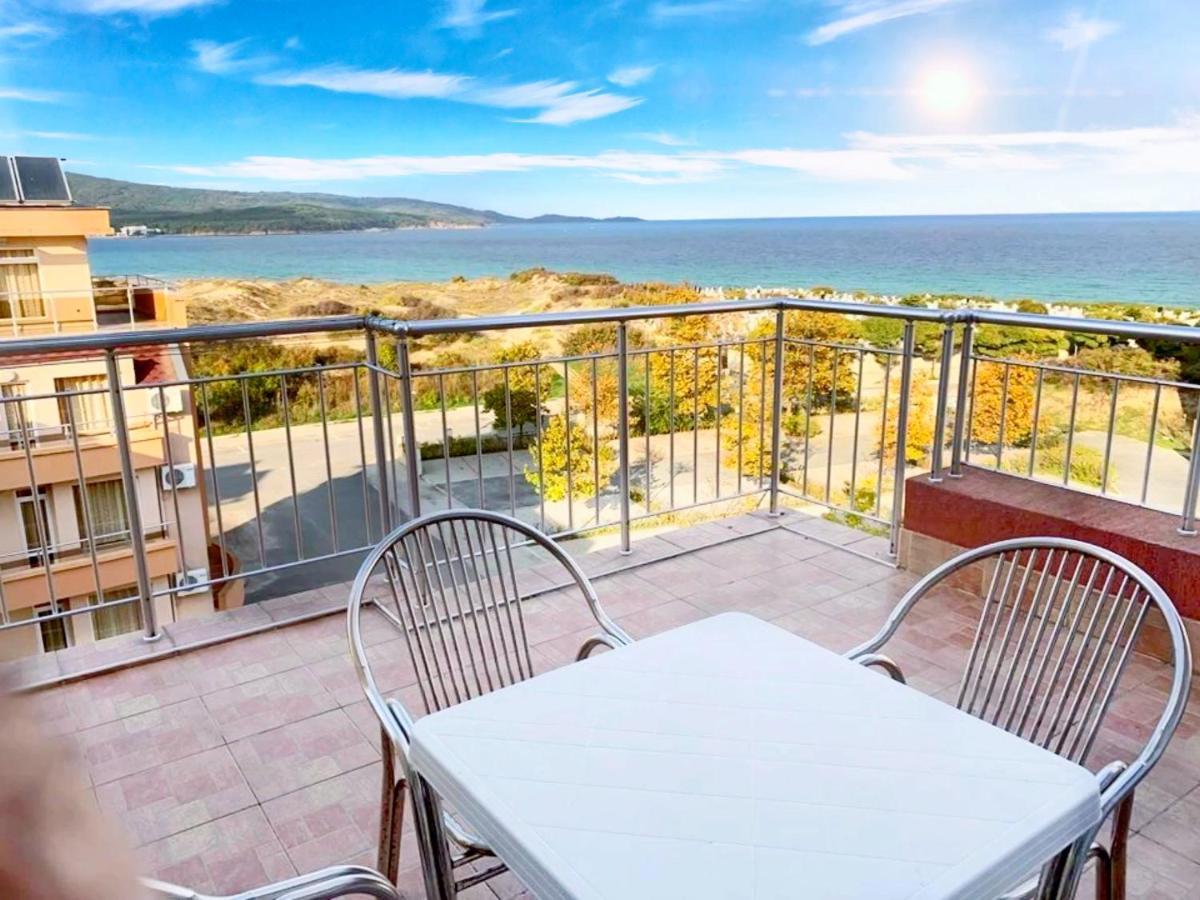 Appartamento Golden View Przy Samym Morzu Plazy Primorsko Esterno foto