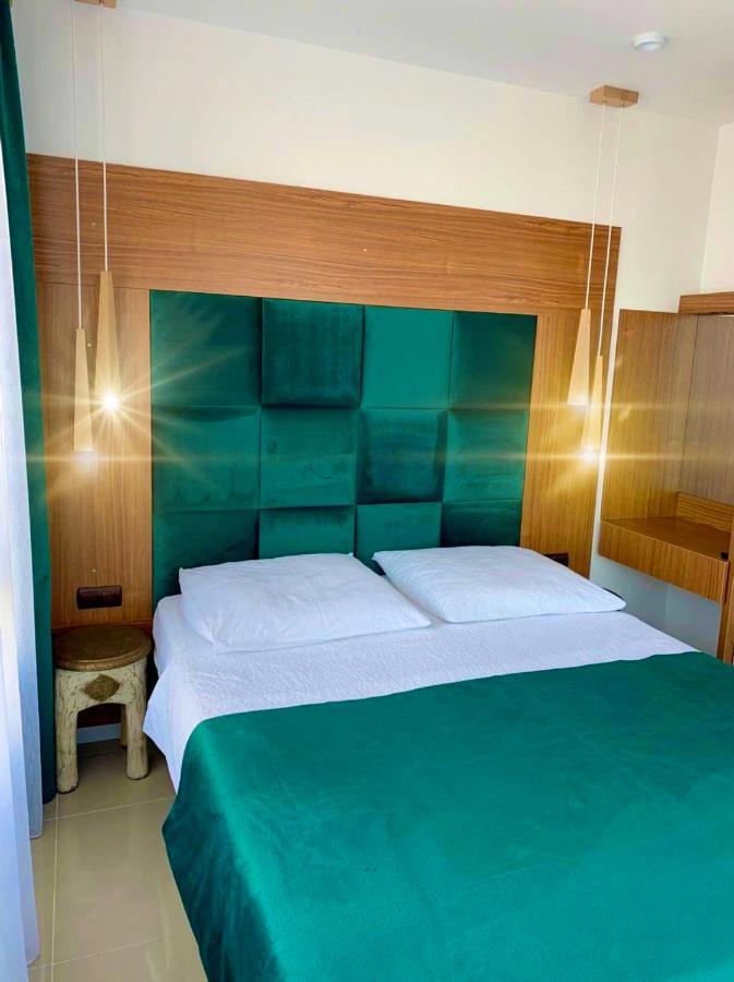 Appartamento Golden View Przy Samym Morzu Plazy Primorsko Esterno foto
